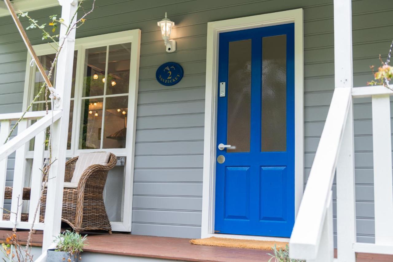 Hamptons Charm At Nantucket In Mollymook Villa Exterior photo