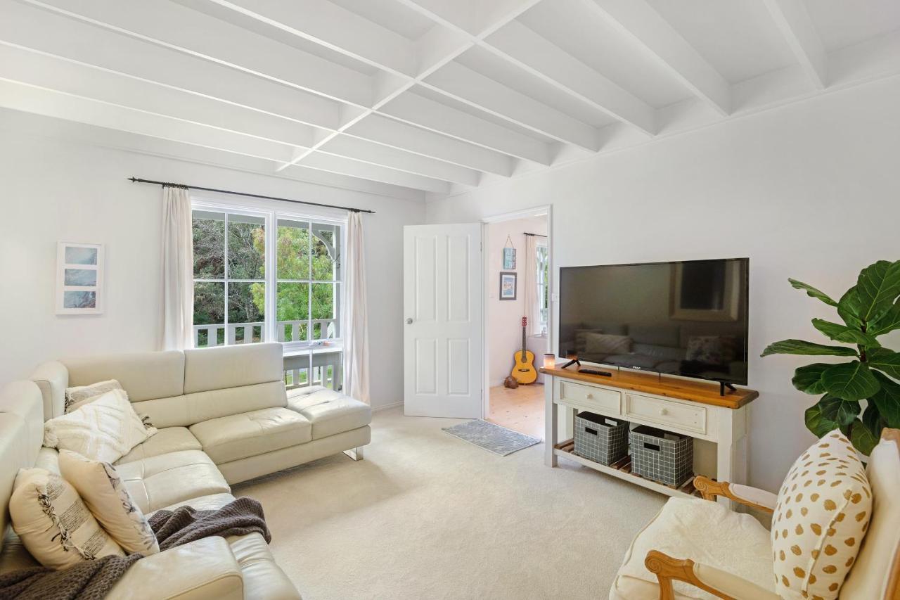 Hamptons Charm At Nantucket In Mollymook Villa Exterior photo