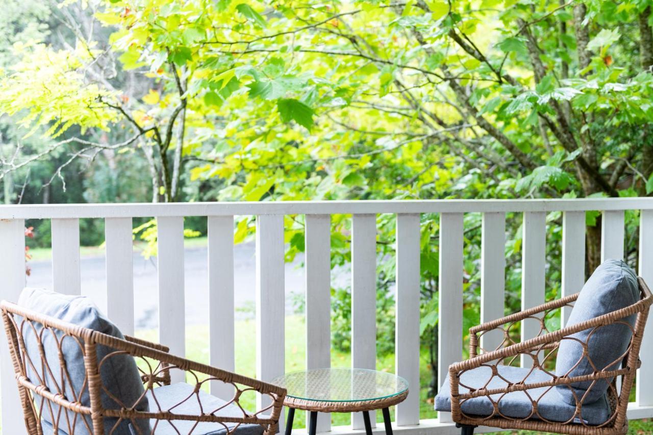 Hamptons Charm At Nantucket In Mollymook Villa Exterior photo